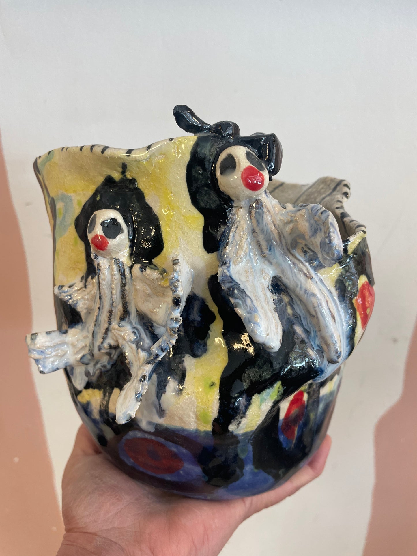 Krukke med figure