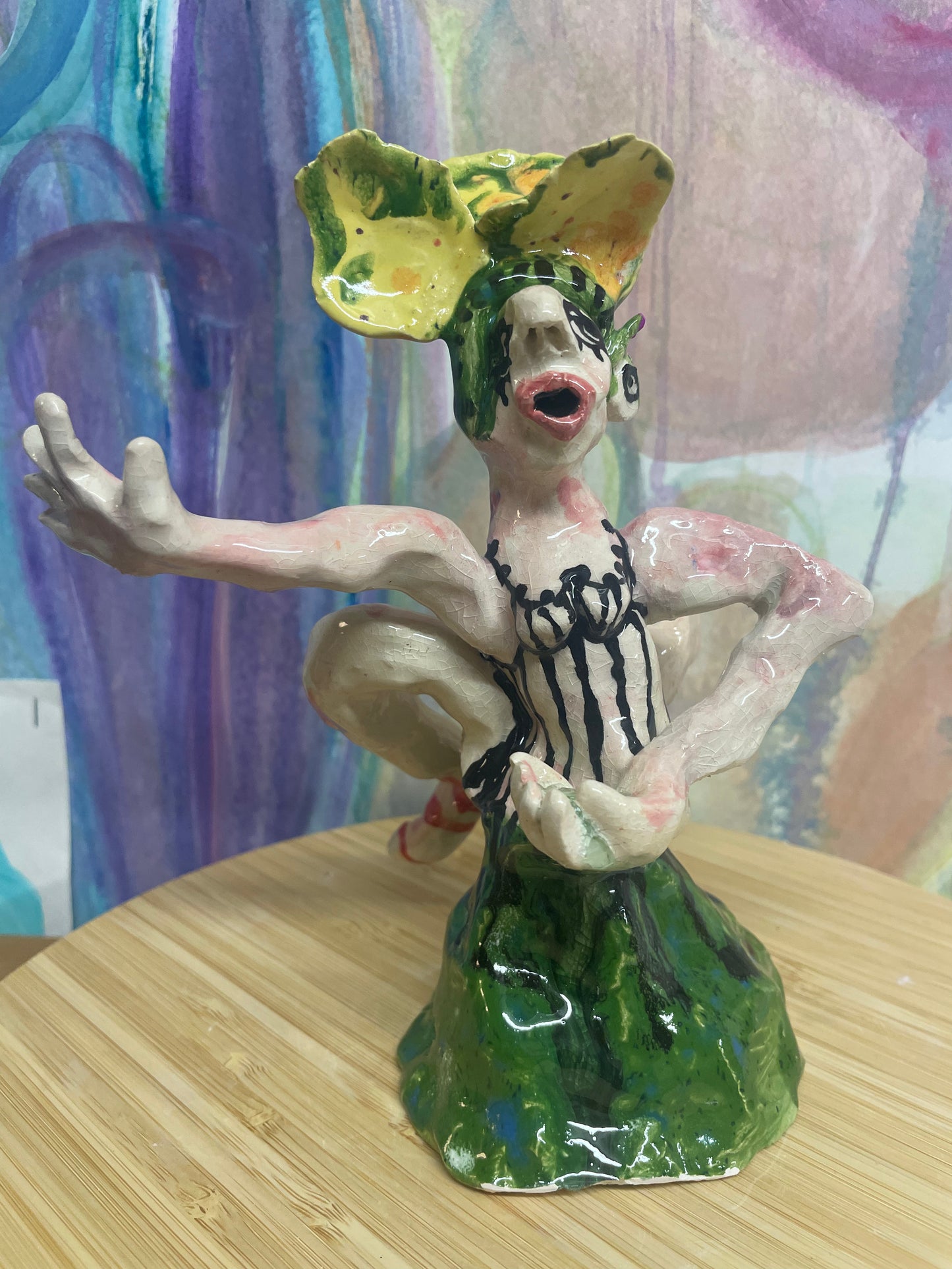 Keramik skulptur “ kvinde med dyr”