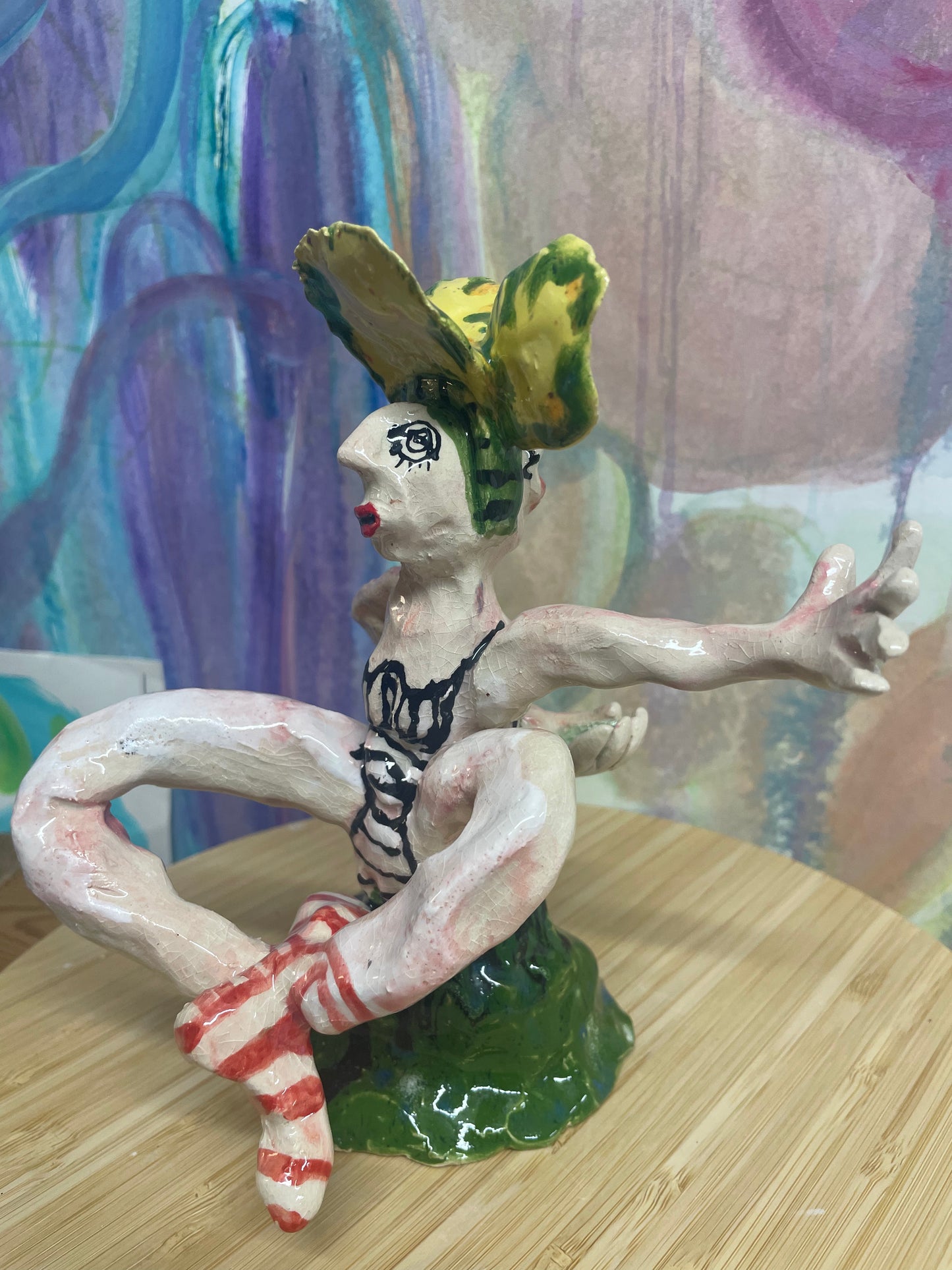 Keramik skulptur “ kvinde med dyr”