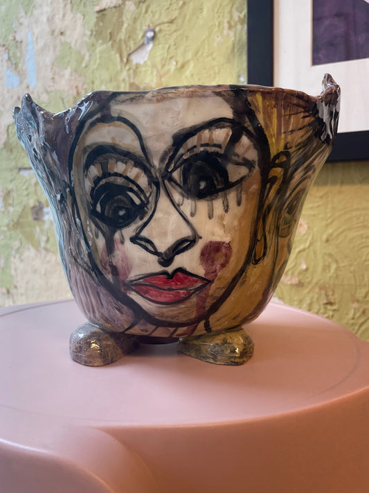 krukke med ansigter