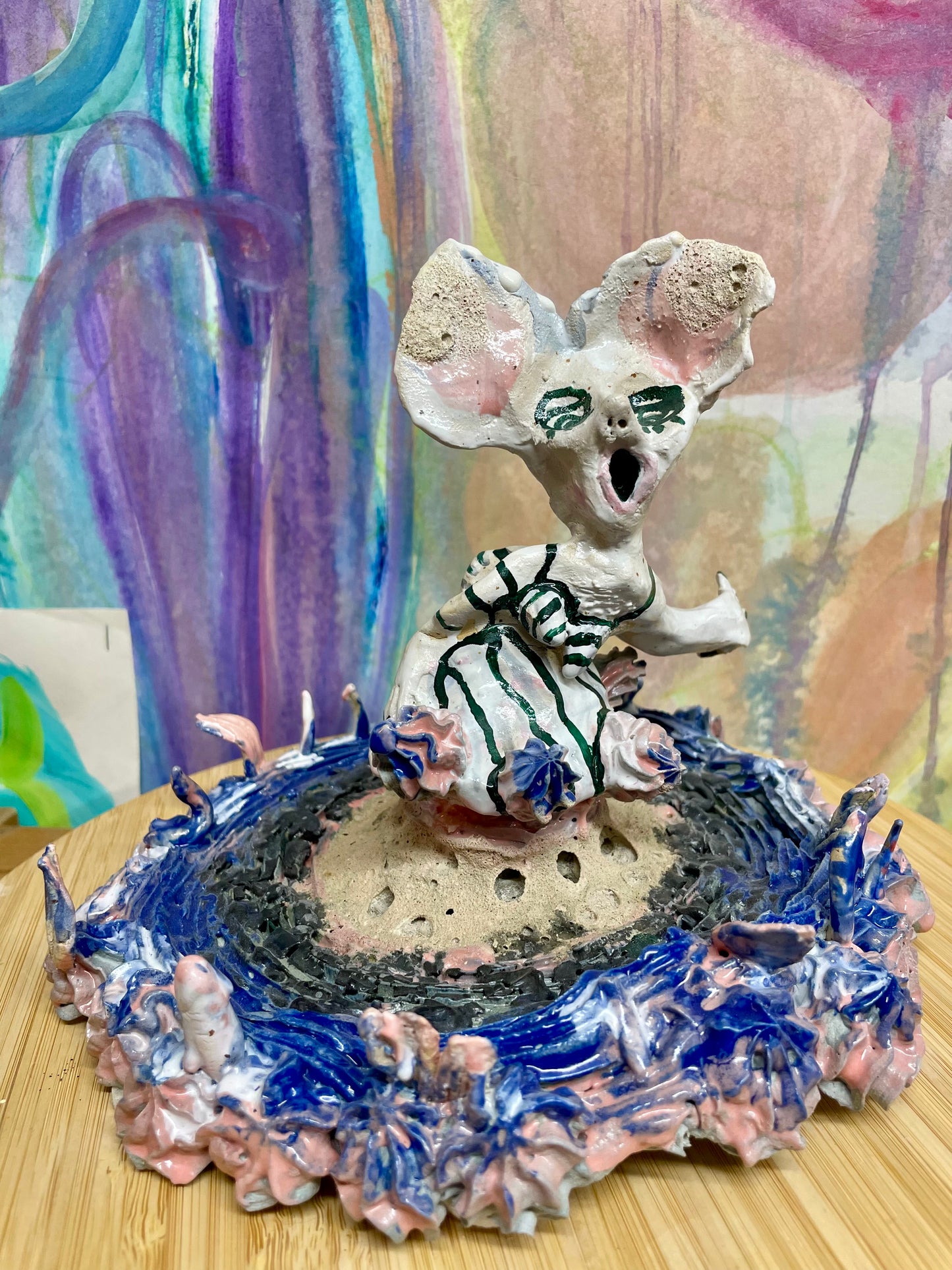 Keramik skulptur “rundtur”