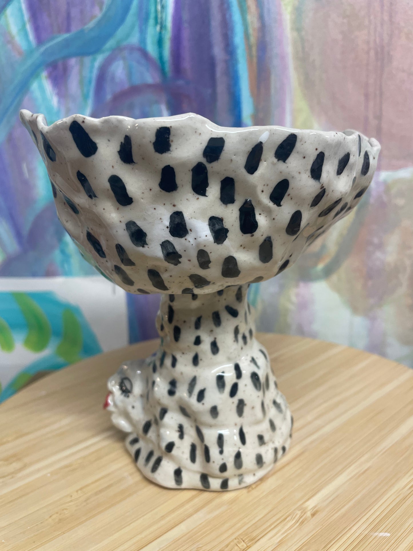 Skål med små ansigter