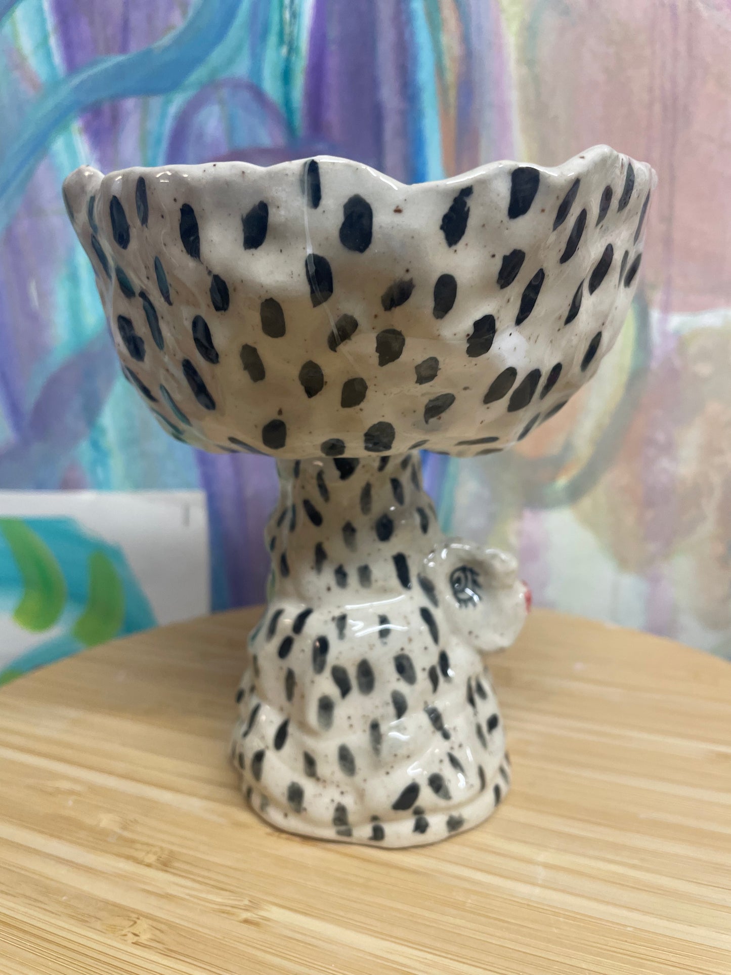 Skål med små ansigter