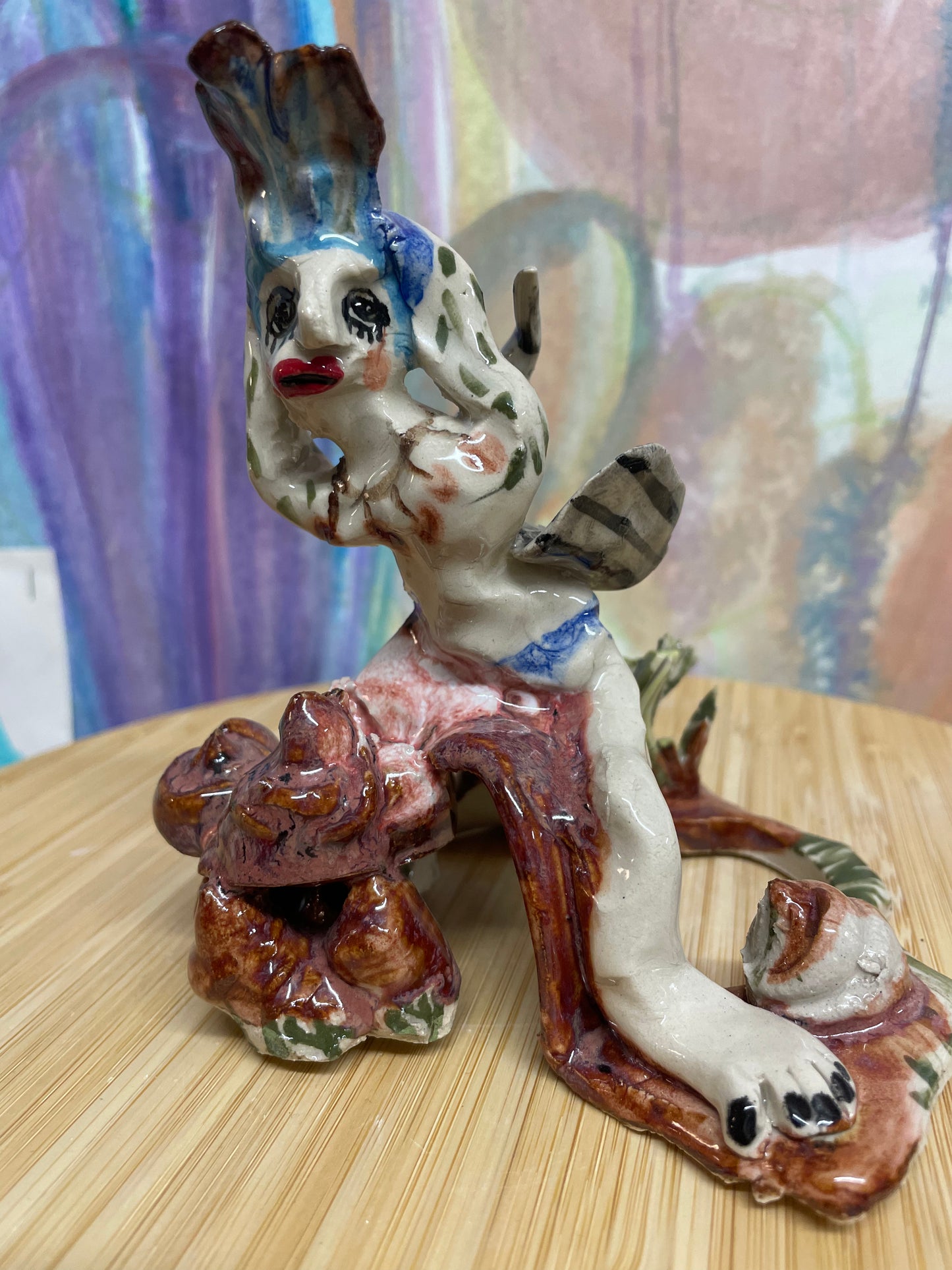 Keramik skulptur “ lytter ikke”