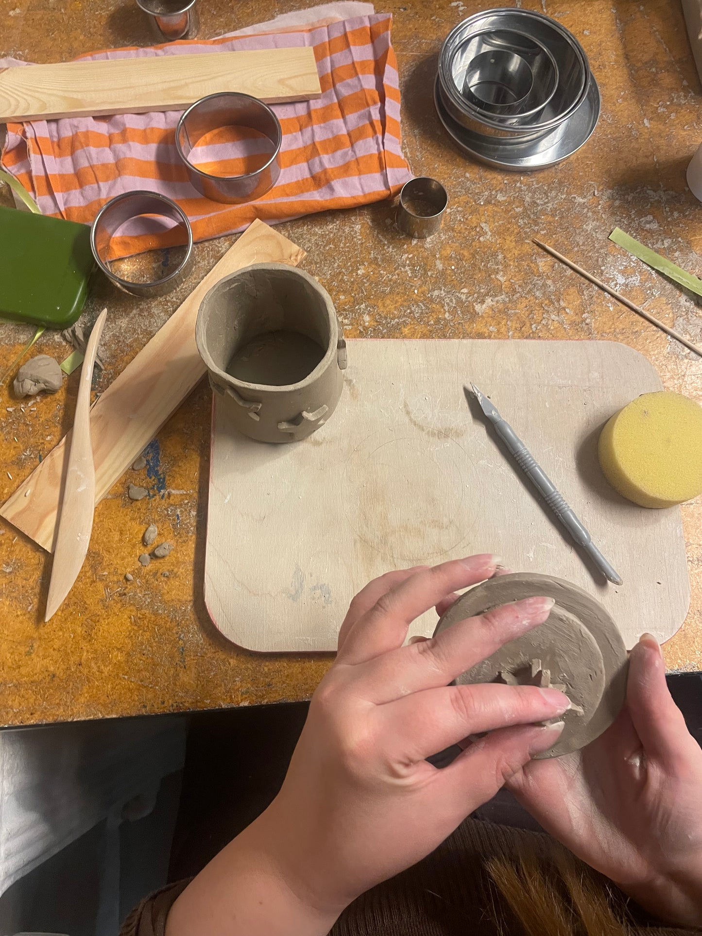 ⭐️Keramik workshop⭐️       (form keramik, mal keramik- julehygge 🍪)27 Nov. Kl. 18-21